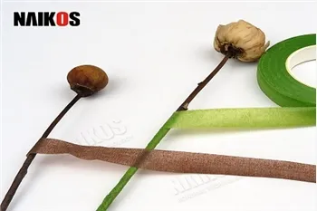 Флоралната лента се предлага в много цветове